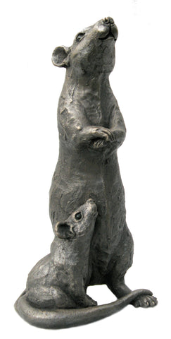 Basil & Manuel Rat & Young