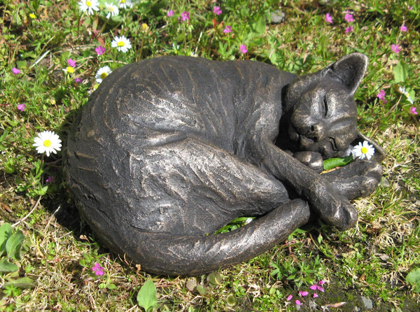 Curled "Maxi" Suzie Marsh Sculpture, Bronze resin sculpture Sculpture