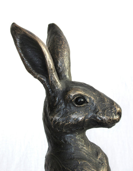 Medium Upright Alert Hare